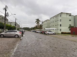 Apartamento com planejados no Bosque das Casuarinas