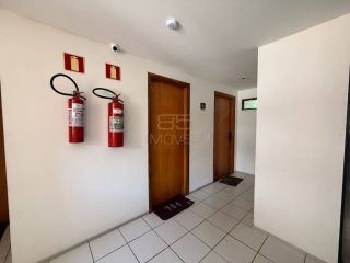 Apartamento semi mobiliado para aluguel na Ponta Verde