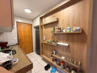 Apartamento semi mobiliado para aluguel na Ponta Verde