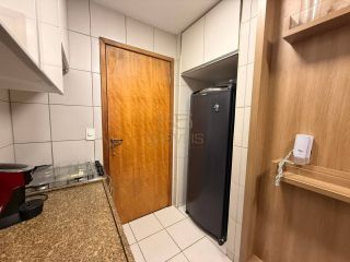 Apartamento semi mobiliado para aluguel na Ponta Verde
