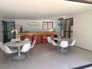 Apartamento semi mobiliado para aluguel na Ponta Verde