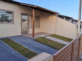 Casa à Venda no Condomínio Jardim dos Lírios – Cidade Universitária