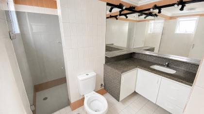 Apartamento amplo à venda a 80 metros da Orla de Ponta Verde | 138,72 m²