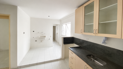Apartamento amplo à venda a 80 metros da Orla de Ponta Verde | 138,72 m²