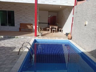 Casa Duplex com 10 Quartos a 140m do Mar em Ipioca – Mobiliada e com Piscina