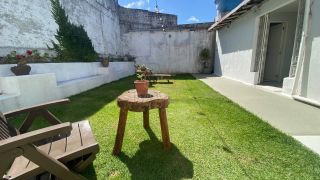 Casa para Alugar na Gruta de Lourdes com 4 Quartos, 2 Suítes e 330 m²
