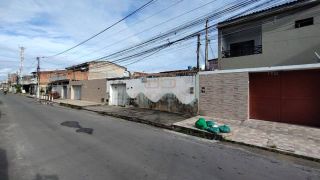 Casa Nascente na Jatiúca com 200 m² | Excelente Potencial de Valorização