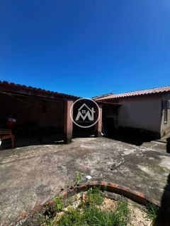 Vende se Casa no Village dos Pássaros II