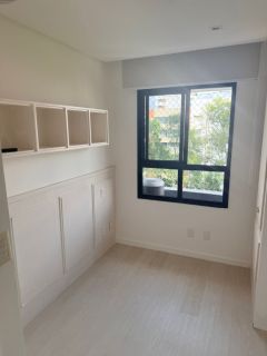 Apartamento Para Alugar com 2 quartos no bairro PITUBA em Salvador