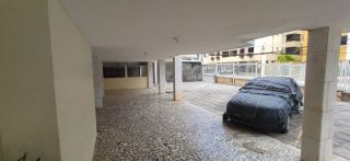 Apartamento no bairro Costa Azul