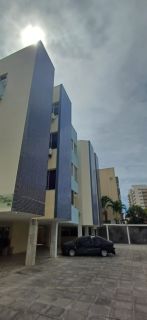 Apartamento no bairro Costa Azul