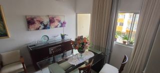 Apartamento no bairro Costa Azul