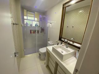 Apartamento Para Vender com 3 quartos 1 suítes no bairro Costa Azul em Salvador