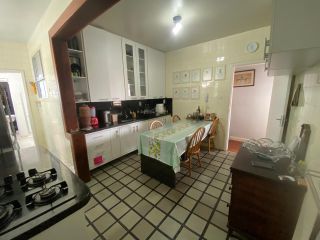 Apartamento Para Vender com 3 quartos 1 suítes no bairro Costa Azul em Salvador