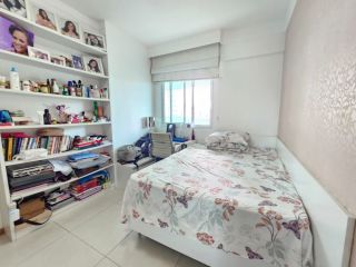 Apartamento Para Vender com 3 quartos 1 suítes no bairro PITUBA em Salvador