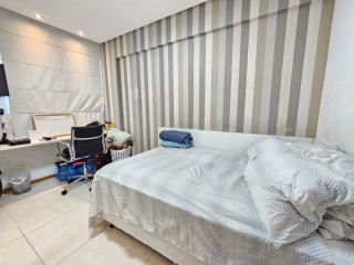 Apartamento Para Vender com 3 quartos 1 suítes no bairro PITUBA em Salvador