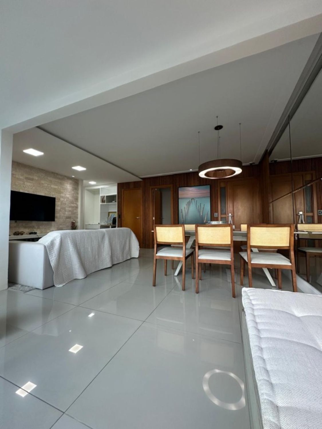 Apartamento no bairro PITUAÇU