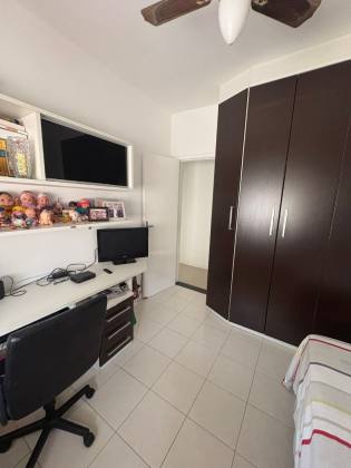 Apartamento Para Vender com 2 quartos 1 suítes no bairro Costa Azul em Salvador