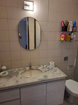 Casa Para Vender com 3 quartos 1 suítes no bairro Patamares em Salvador
