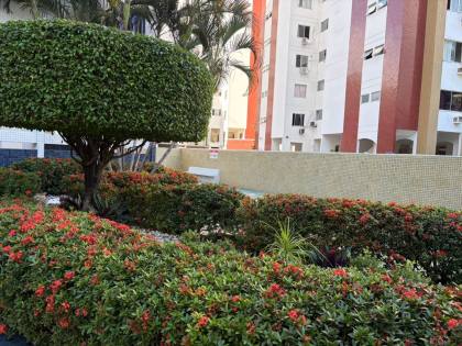 Apartamento Para Vender com 3 quartos 1 suítes no bairro Itaigara em Salvador
