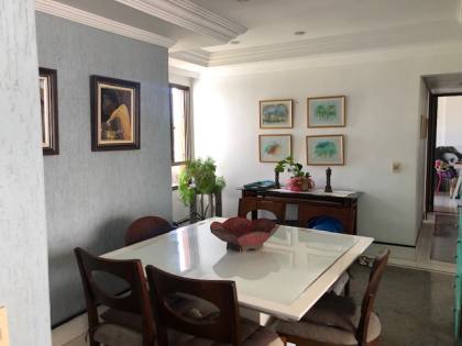 Apartamento Para Vender com 4 quartos 1 suítes no bairro AQUARIUS em Salvador
