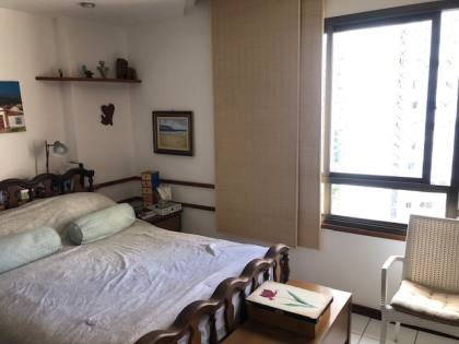 Apartamento Para Vender com 4 quartos 1 suítes no bairro AQUARIUS em Salvador