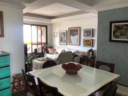 Apartamento Para Vender com 4 quartos 1 suítes no bairro AQUARIUS em Salvador