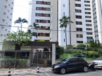 Apartamento Para Vender com 4 quartos 1 suítes no bairro AQUARIUS em Salvador