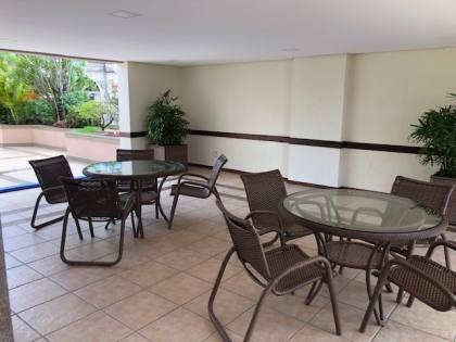 Apartamento Para Vender com 4 quartos 1 suítes no bairro AQUARIUS em Salvador