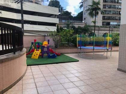 Apartamento Para Vender com 4 quartos 1 suítes no bairro AQUARIUS em Salvador