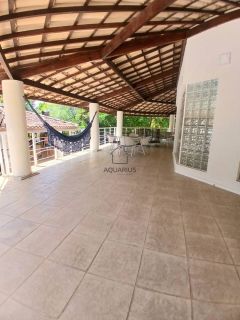 Casa de Condomínio Para Vender com 5 quartos 4 suítes no Condomínio Encontro das Águas em Lauro De Freitas