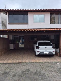 Casa de Condomínio Para Vender com 3 quartos 1 suítes no bairro Stella Maris em Salvador