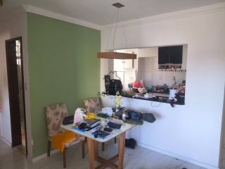Apartamento Para Vender com 2 quartos 1 suítes no bairro Itapuã em Salvador