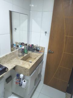 Apartamento Para Vender com 2 quartos 1 suítes no bairro Itapuã em Salvador