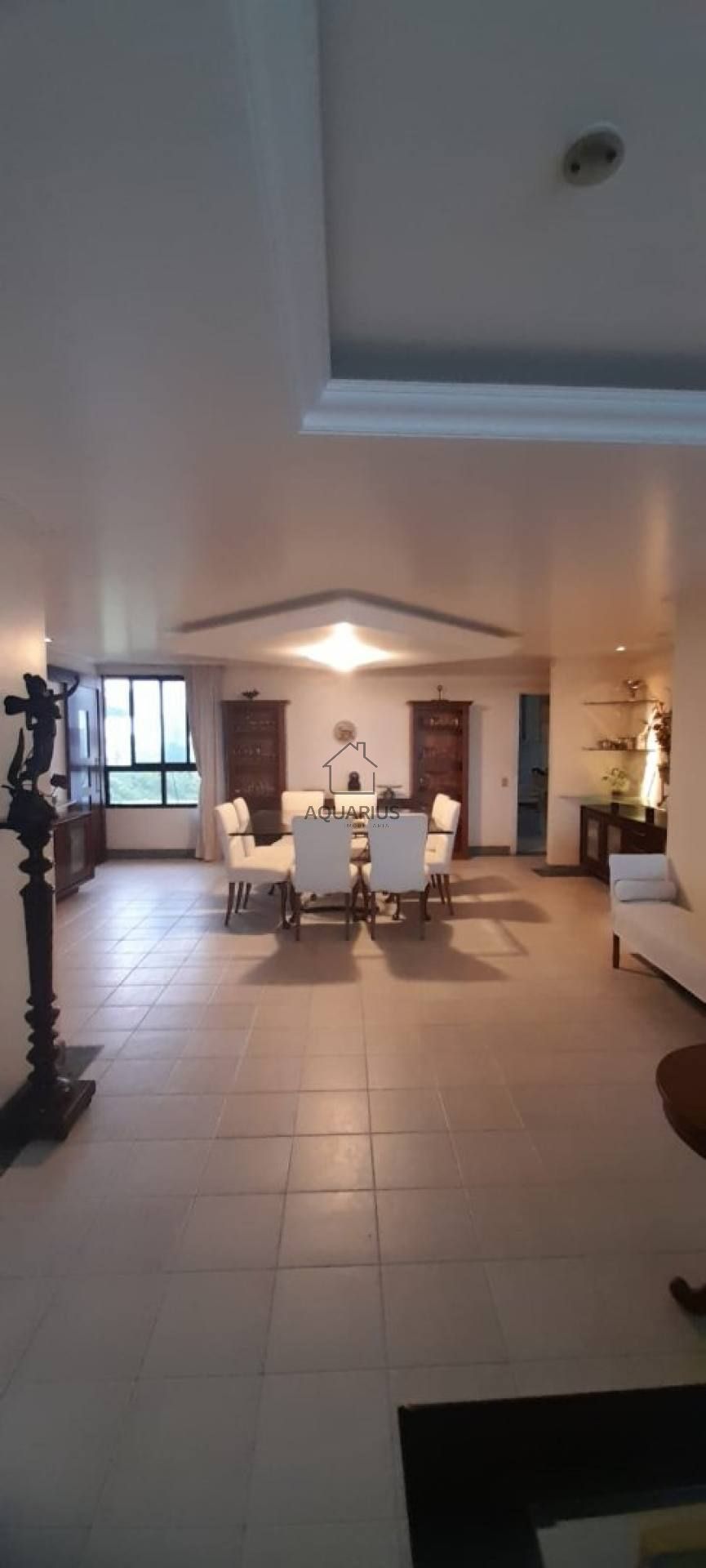 Apartamento Para Vender com 4 quartos 4 suítes no bairro Rio Vermelho em Salvador