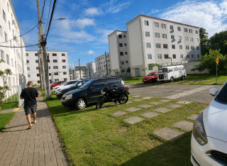 Apartamento Para Vender com 2 quartos no bairro Abrantes em Camaçari