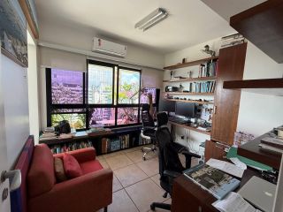 Apartamento Para Vender com 4 quartos 2 suítes no bairro Pituba em Salvador