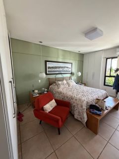 Apartamento Para Vender com 4 quartos 2 suítes no bairro Pituba em Salvador