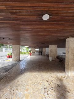 Apartamento Para Vender com 2 quartos 1 suítes no bairro Pituba em Salvador