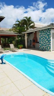 Casa de Condomínio Para Vender com 4 quartos 3 suítes no bairro Barra do Jacuípe em Camaçari