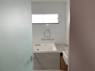 Casa de Condomínio Para Vender com 4 quartos 3 suítes no bairro Barra do Jacuípe em Camaçari