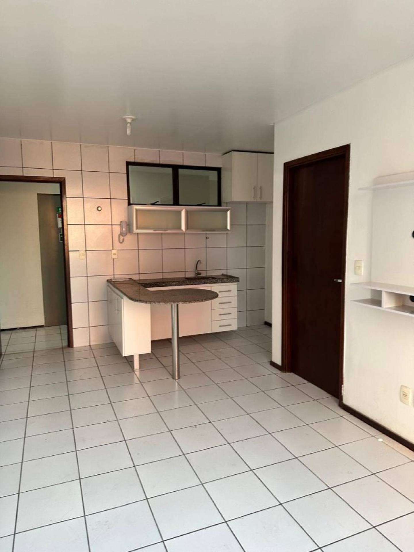 ALUGUEL: Apartamento perto da Marechal Castelo Branco