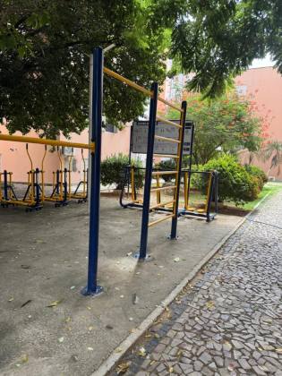ALUGUEL: Apartamento no Cristo Rei