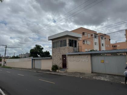 ALUGUEL: Apartamento no Cristo Rei