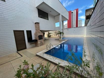 Apartamento no Jóquei