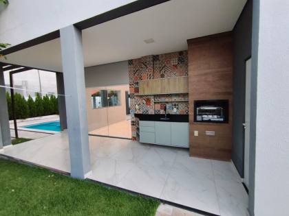 Casa duplex com 5 suítes no Terras Alphaville