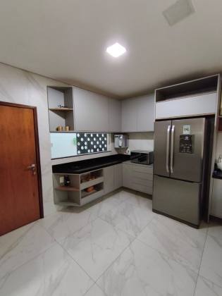 Casa duplex com 5 suítes no Terras Alphaville
