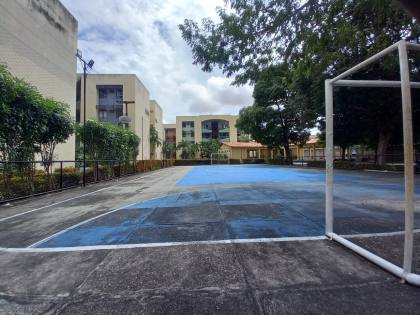 Apartamento no Condomínio São Cristóvão Park