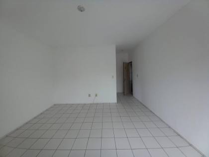 Apartamento no Condomínio São Cristóvão Park