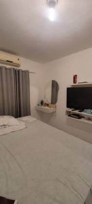 Casa à venda no Conjunto Vila Maria, Porto do Centro